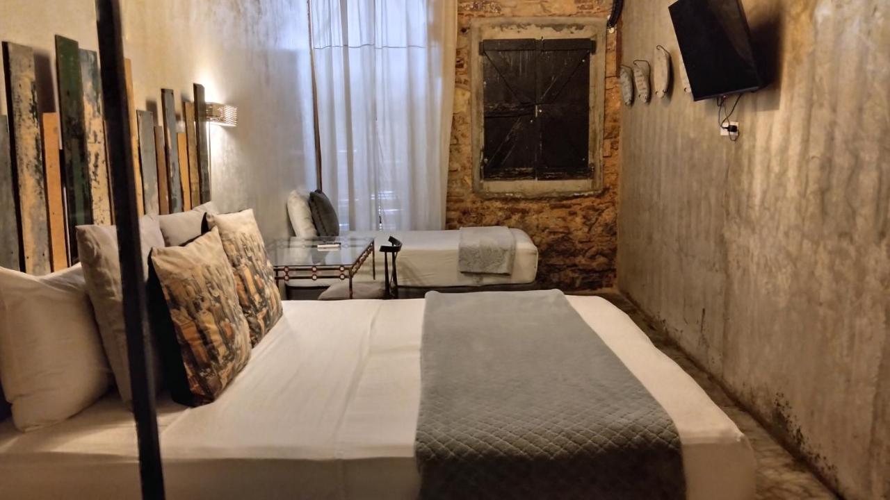 Casa Hotel